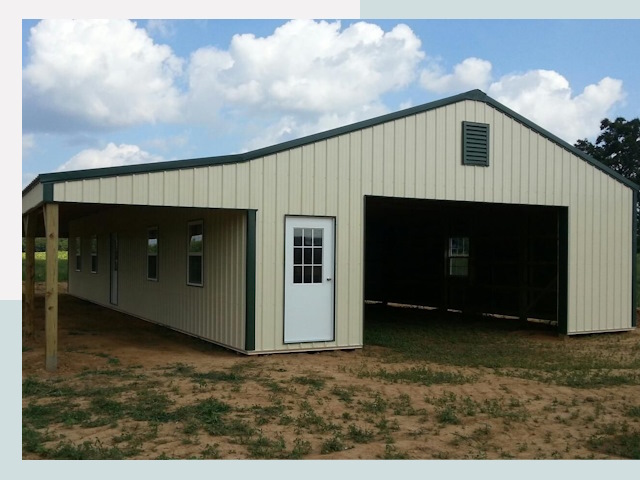 Строительство конюшен в Ефремах